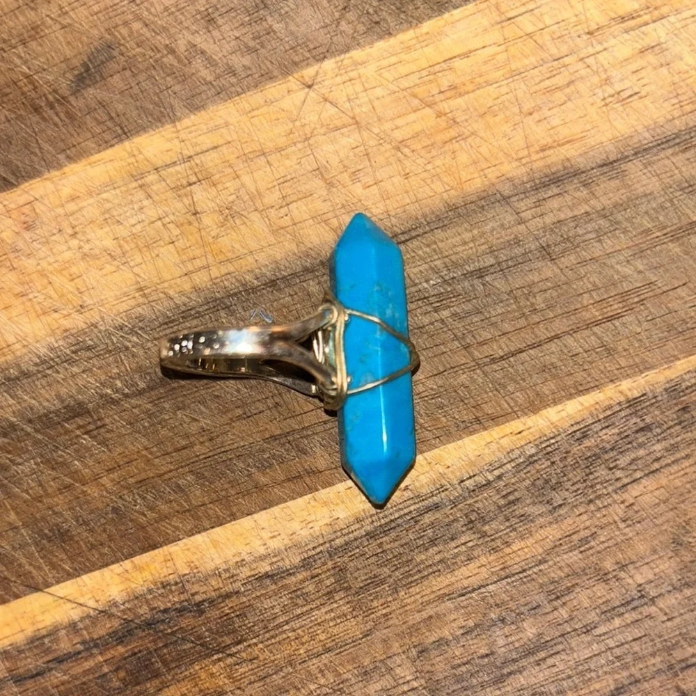 Turquoise and silver Wire Wrapped Ring